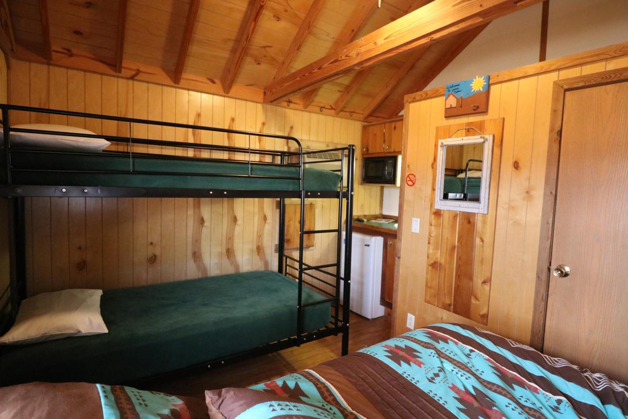 Sun Outdoors Canyonlands Gateway Moab Room photo